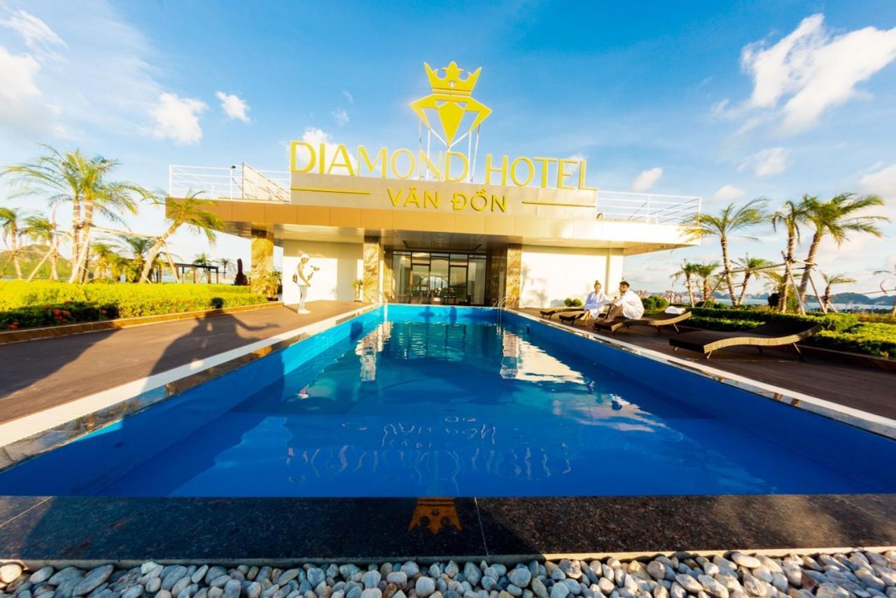 Diamond Hotel Vân Đồn Cam Pha Exterior foto